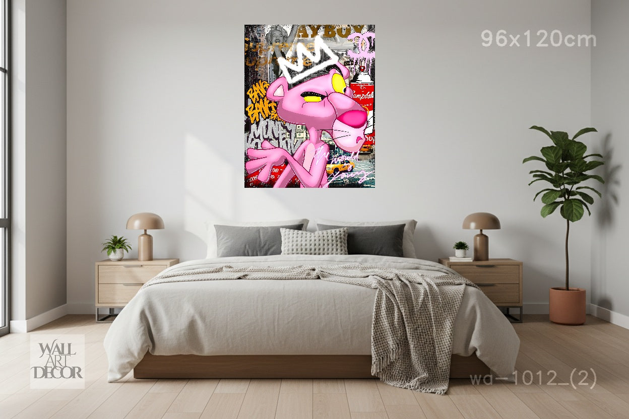 تاج الشوارع: فن الجرافيتي الحضري النمر الوردي – فن جداري حديث بدون إطار