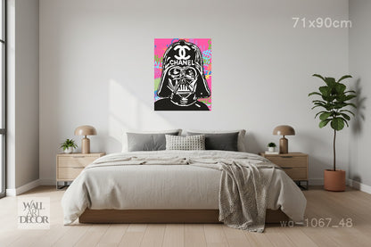 أناقة الجانب المظلم: دارث فيدر شانيل بوب آرت – لوحة جدارية حديثة بدون إطار