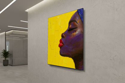 صفاء الجمشت: الروح المتألقة – لوحة جدارية عصرية بدون إطار