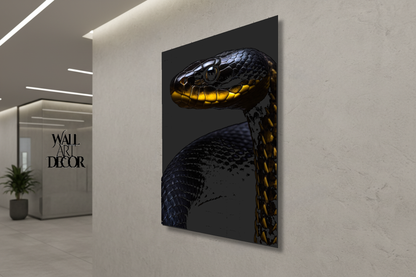 السم الذهبي: صورة ثعبانية منتصف الليل – لوحة جدارية حديثة بدون إطار